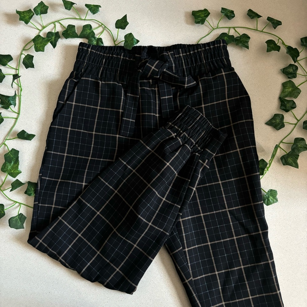 Plaid paints with cuffed hems and tie waistband